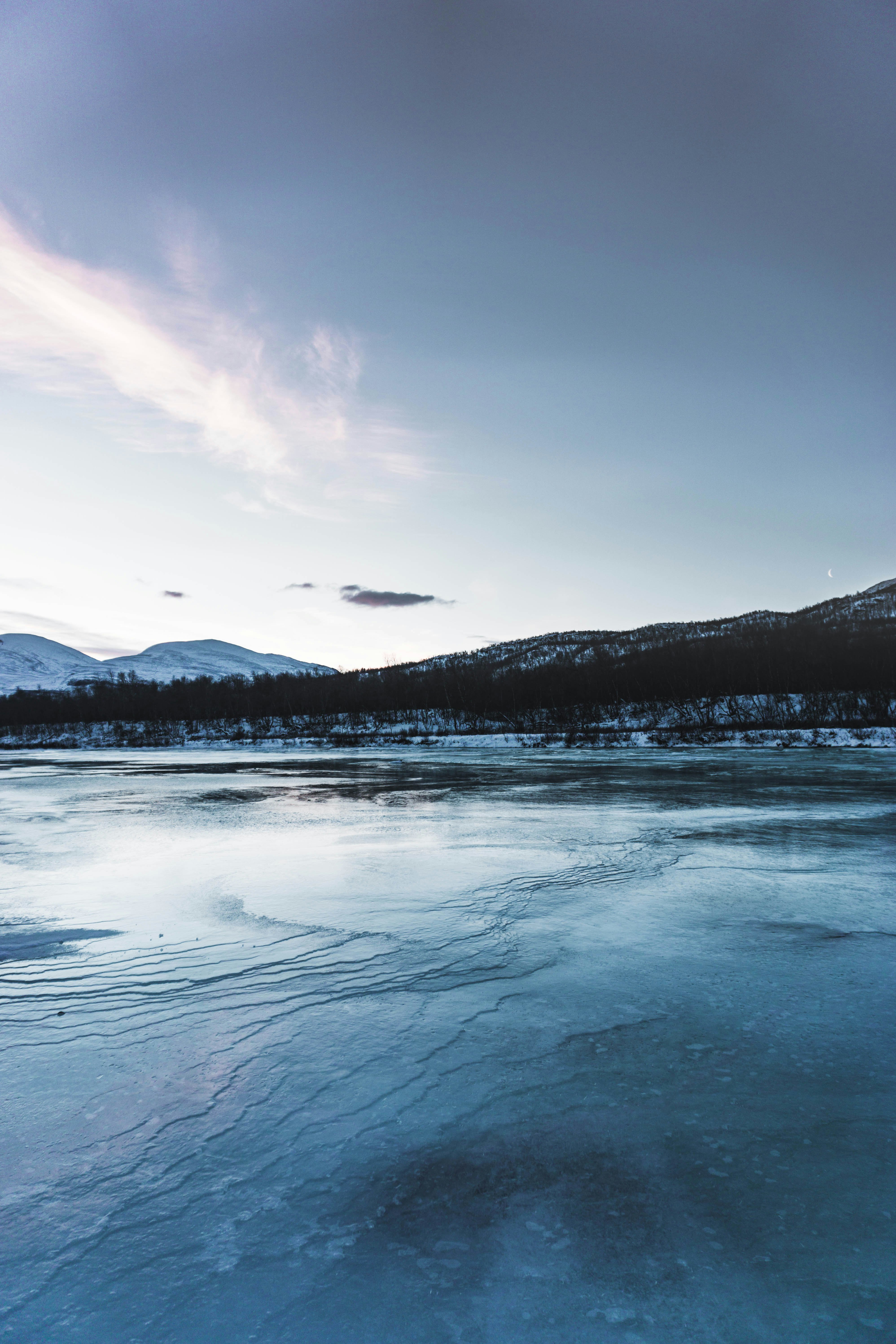 photography of mountain during winter